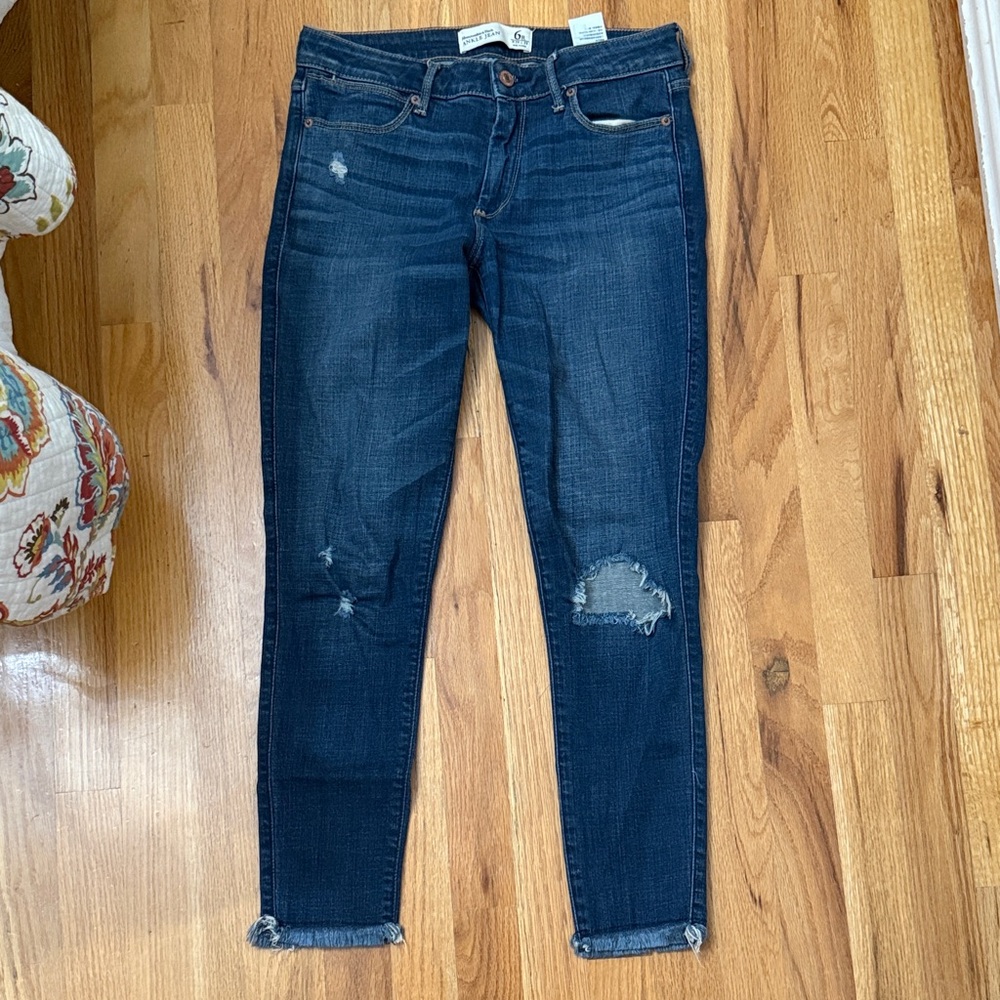 Abercrombie & Fitch Dark Blue Distressed Skinny Jeans